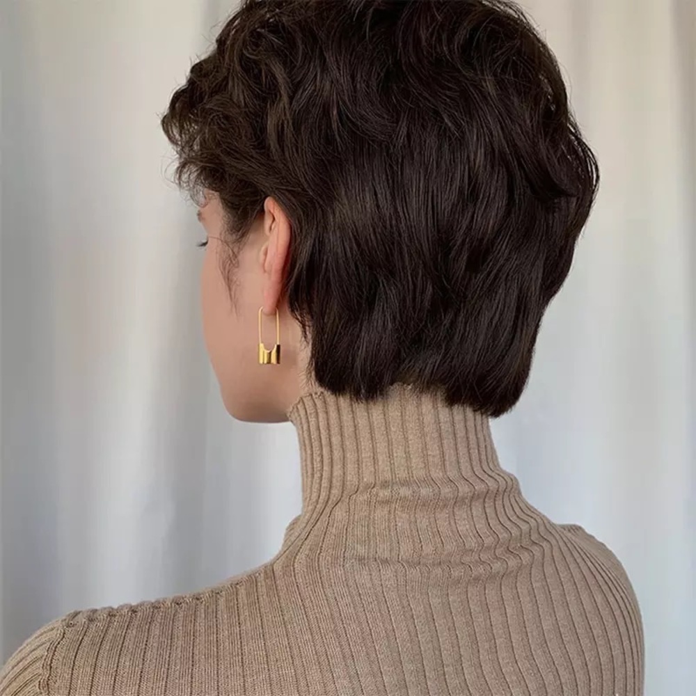 Vintage Lock Pendant Gold Hoop Earrings - Picture 6 of 7